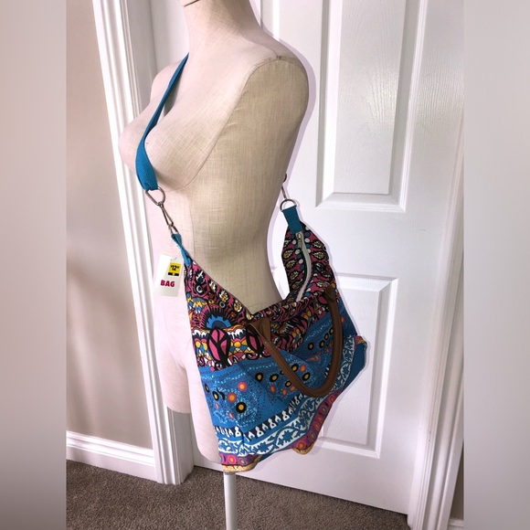 3/$20 Colourful Patterned Shoulder Bag - Picture 2 of 4